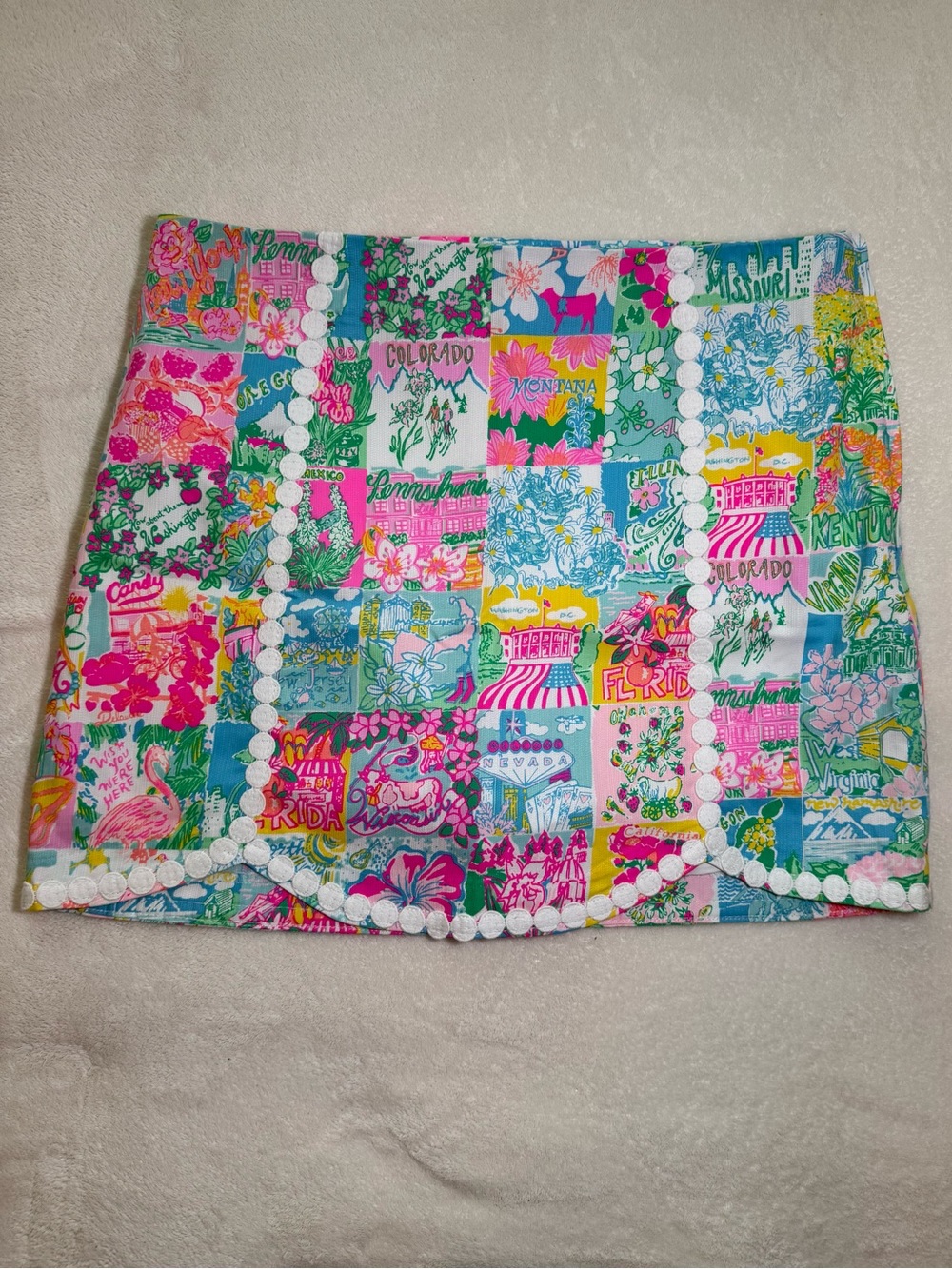 Lilly Pulitzer Patty Scallop Hemmed Skort in “Lilly State of Mind” - Size: 12